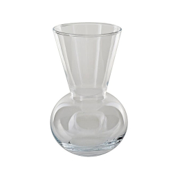 Przejrzysty szklany wazon na bukiet