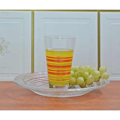 Szklanka pomarańczowa do soku, wody, lemoniady